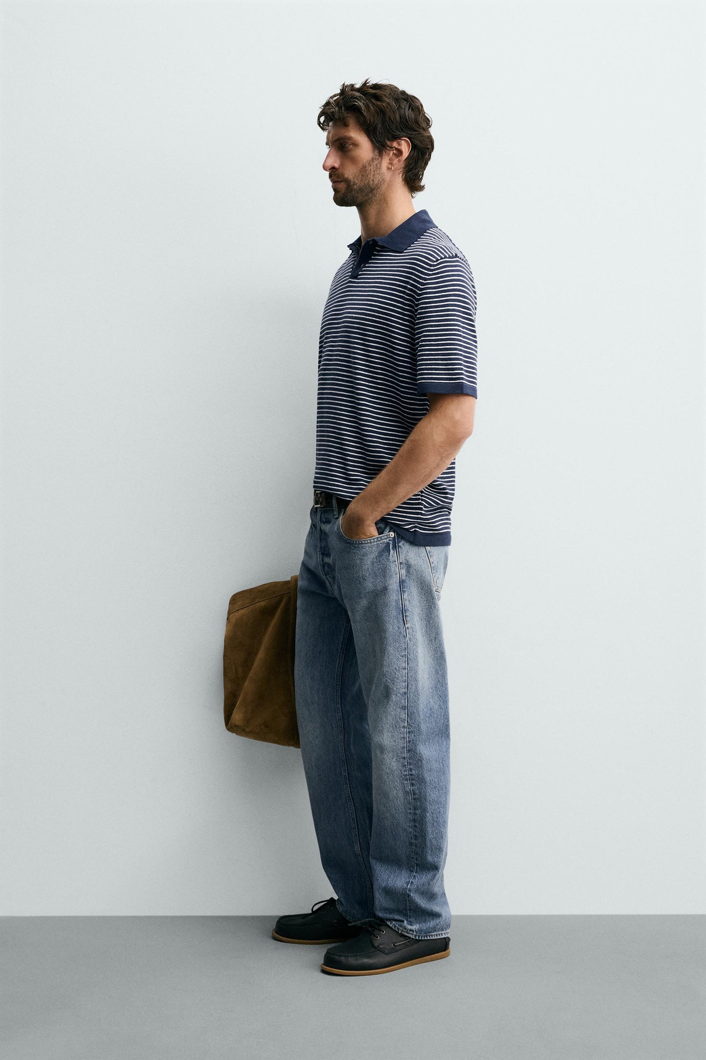 POLO DE MALHA JACQUARD ÀS RISCAS