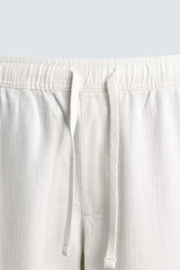 CALÇAS RELAXED FIT COM ESTRUTURA