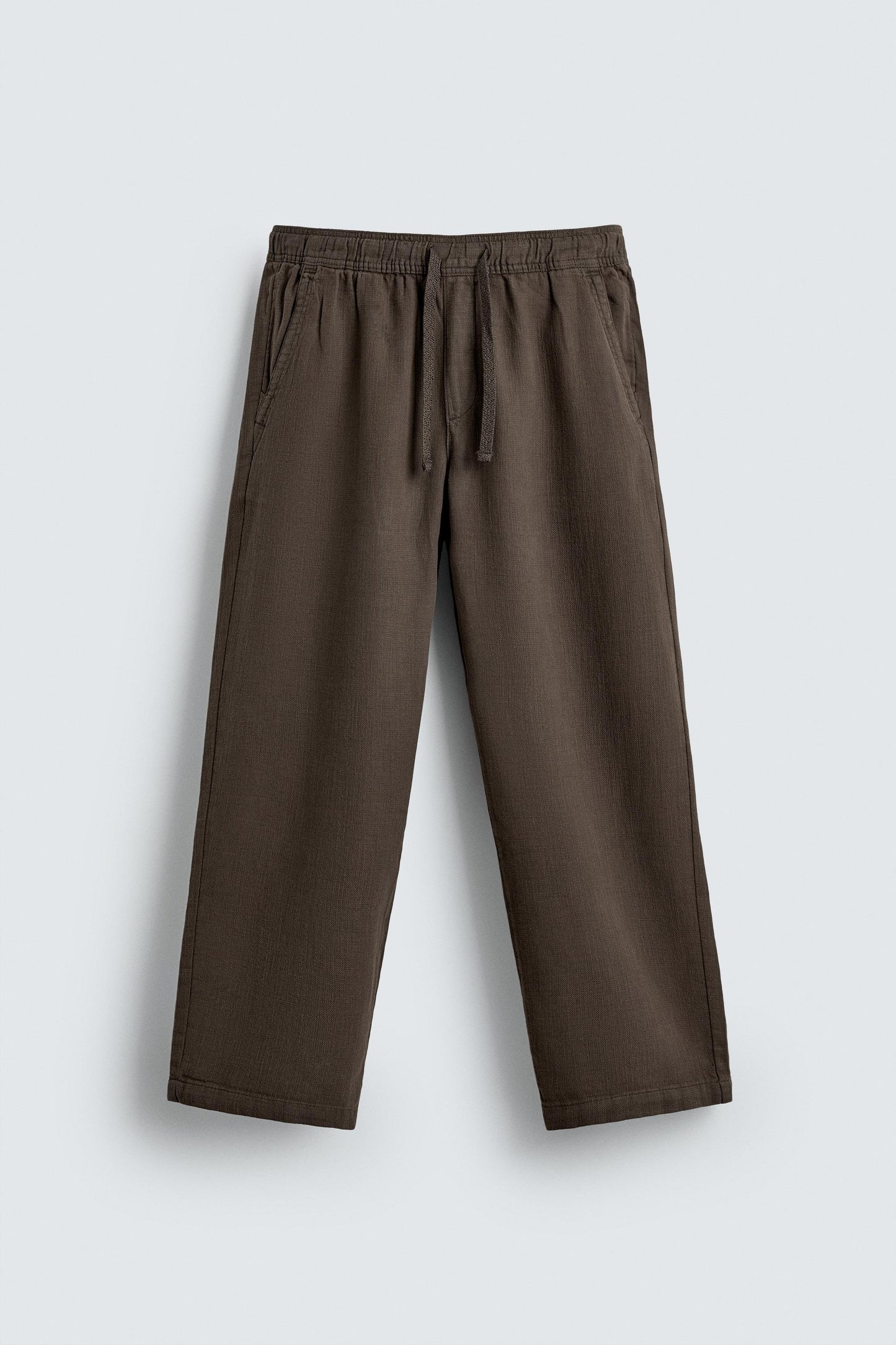 CALÇAS RELAXED FIT COM ESTRUTURA