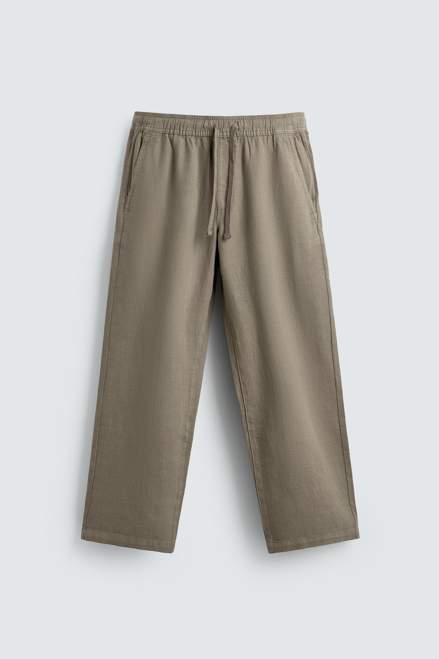 CALÇAS RELAXED FIT COM ESTRUTURA