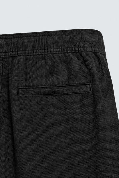 CALÇAS RELAXED FIT COM ESTRUTURA
