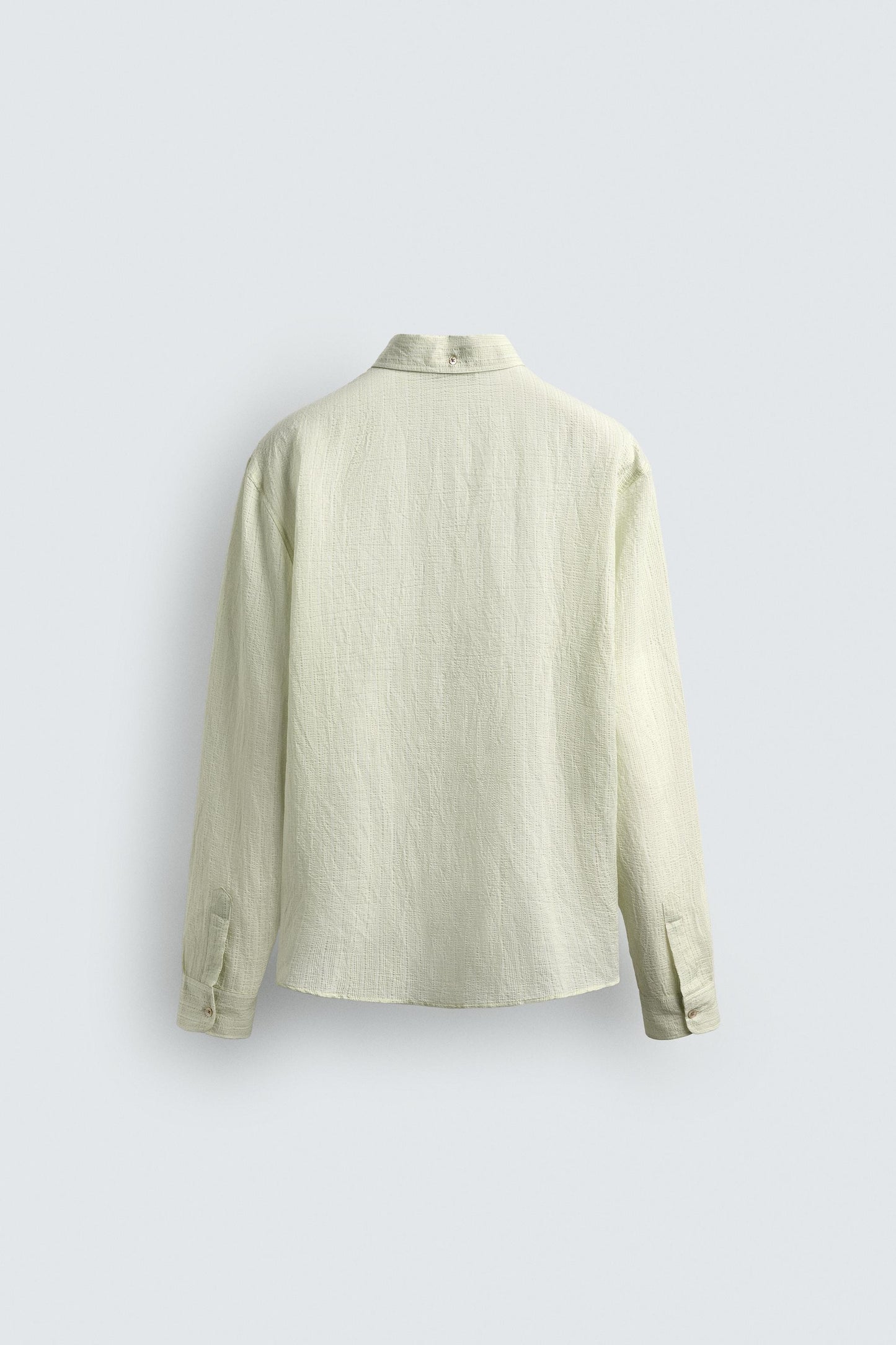 CAMISA FLUIDA DE ESTRUTURA RELAXED FIT