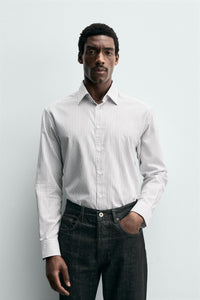 CAMISA COM ESTRUTURA EASY CARE