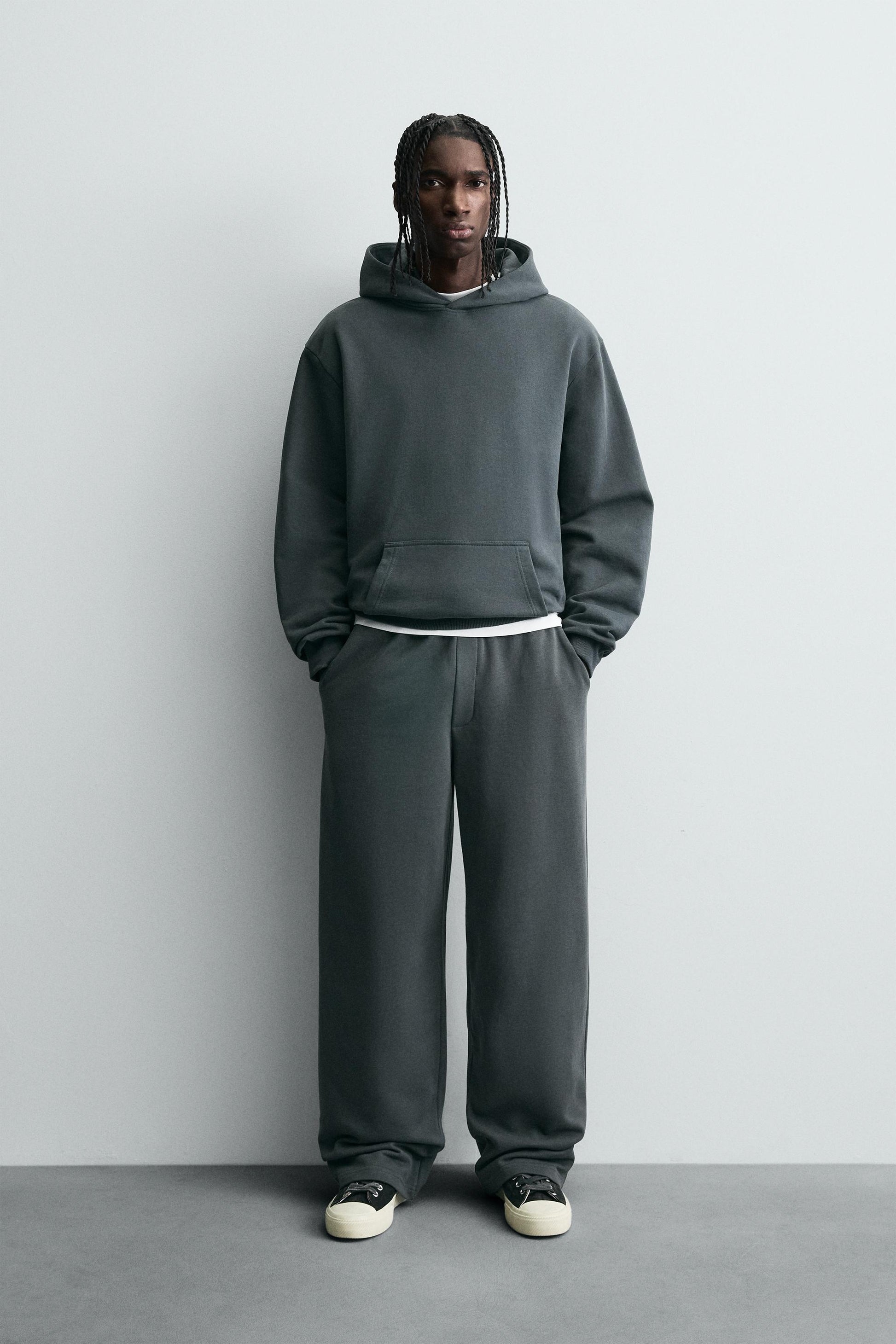 CALÇAS JOGGER RELAXED FIT BÁSICAS