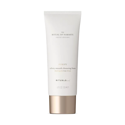 Velvety Smooth Cleansing Foam