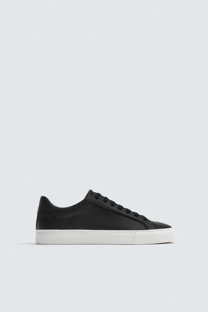 SAPATILHA MINIMALISTA