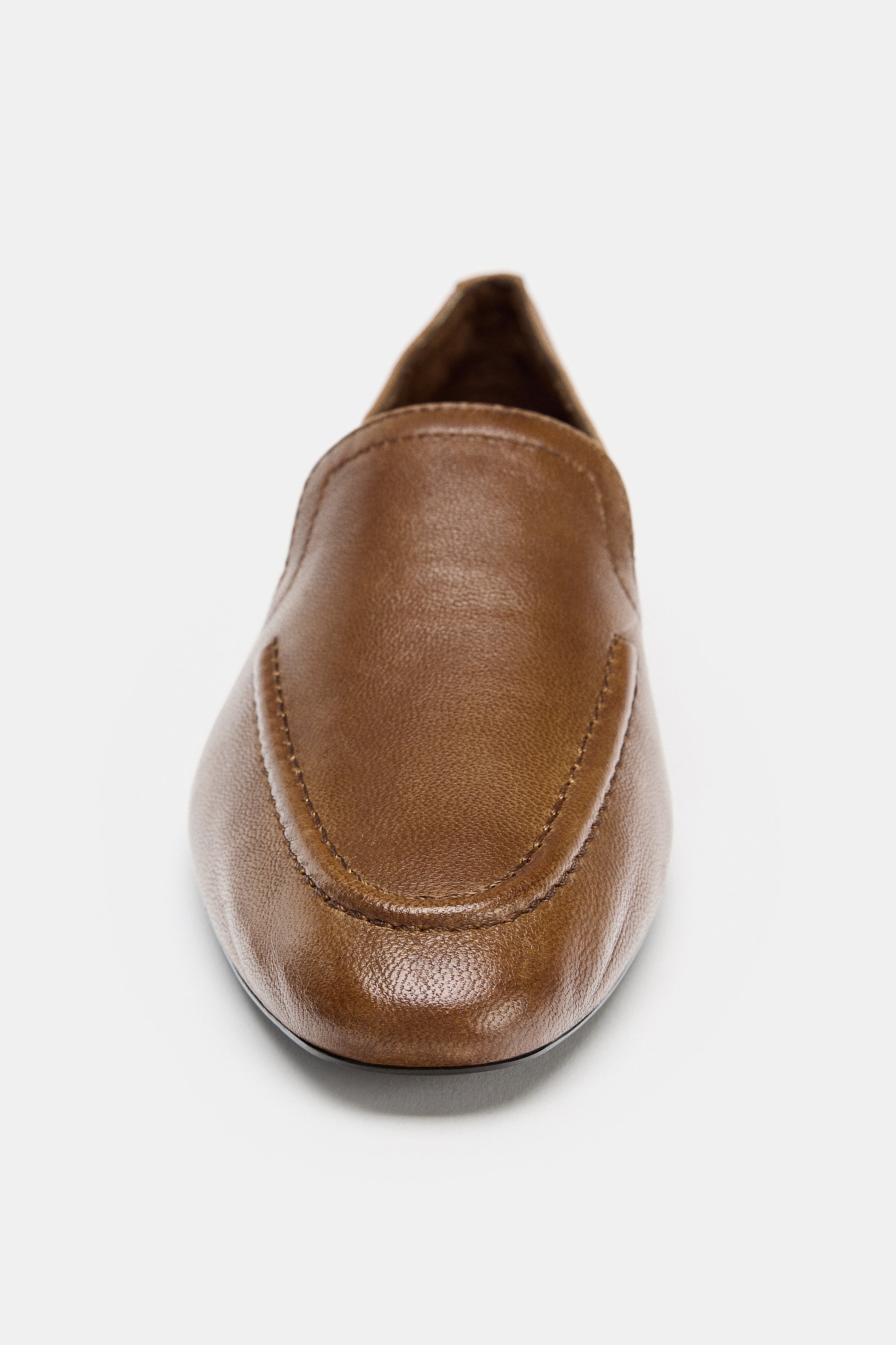 MOCASSIM EM PELE COM COPETE SUBIDO - Castanho