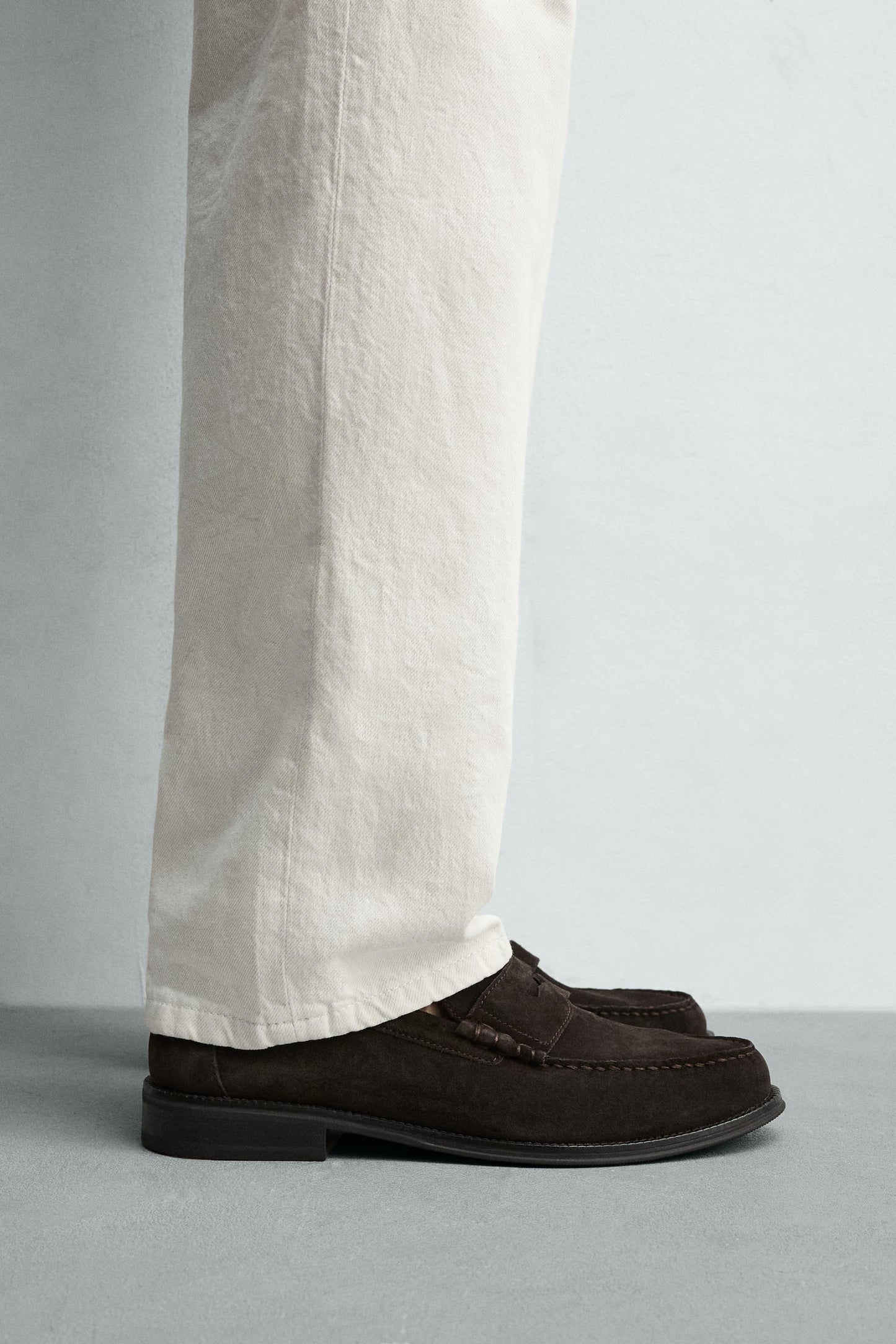 MOCASSIM DE PELE MÁSCARA