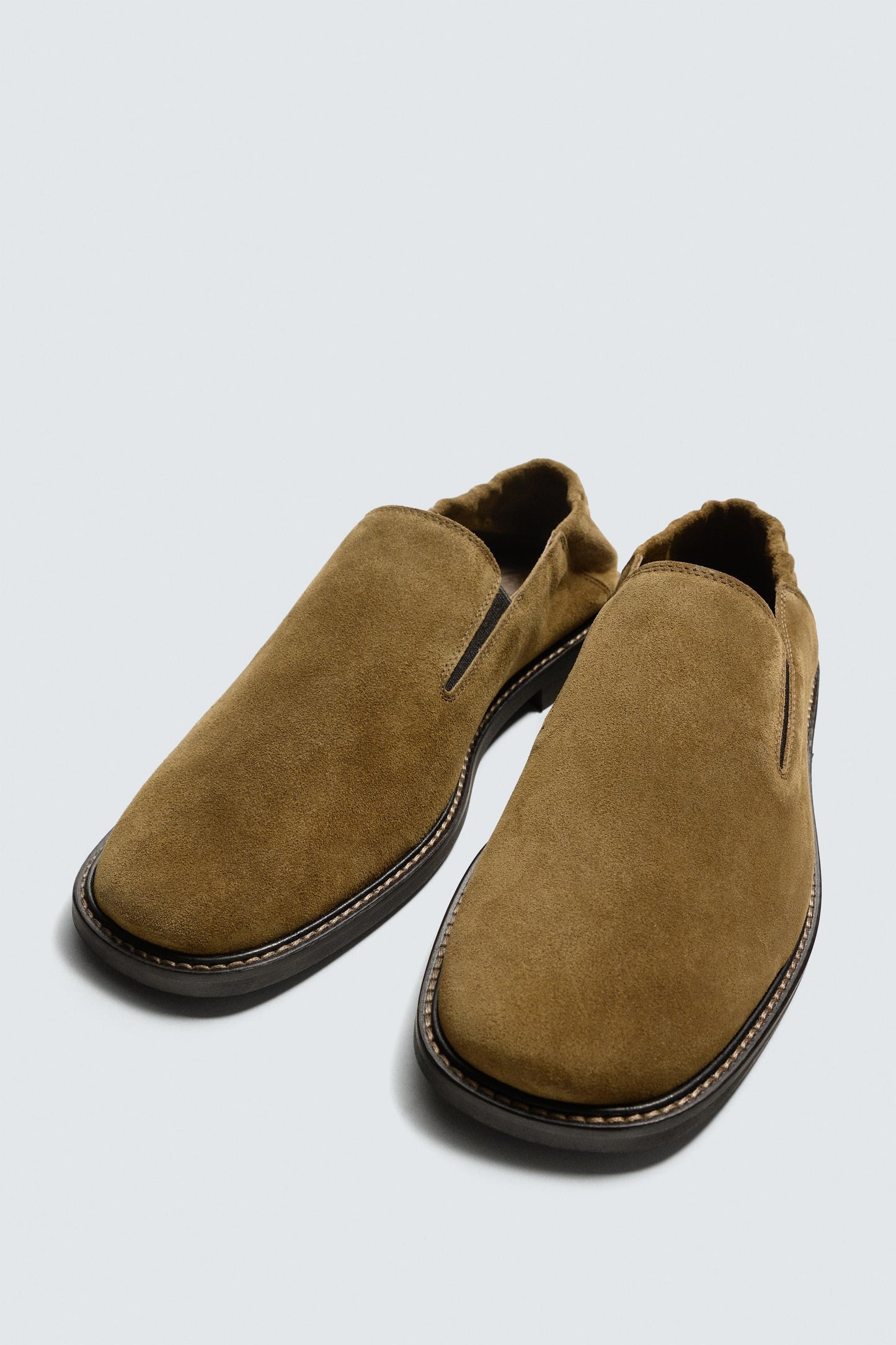 MOCASSINS DE PELE