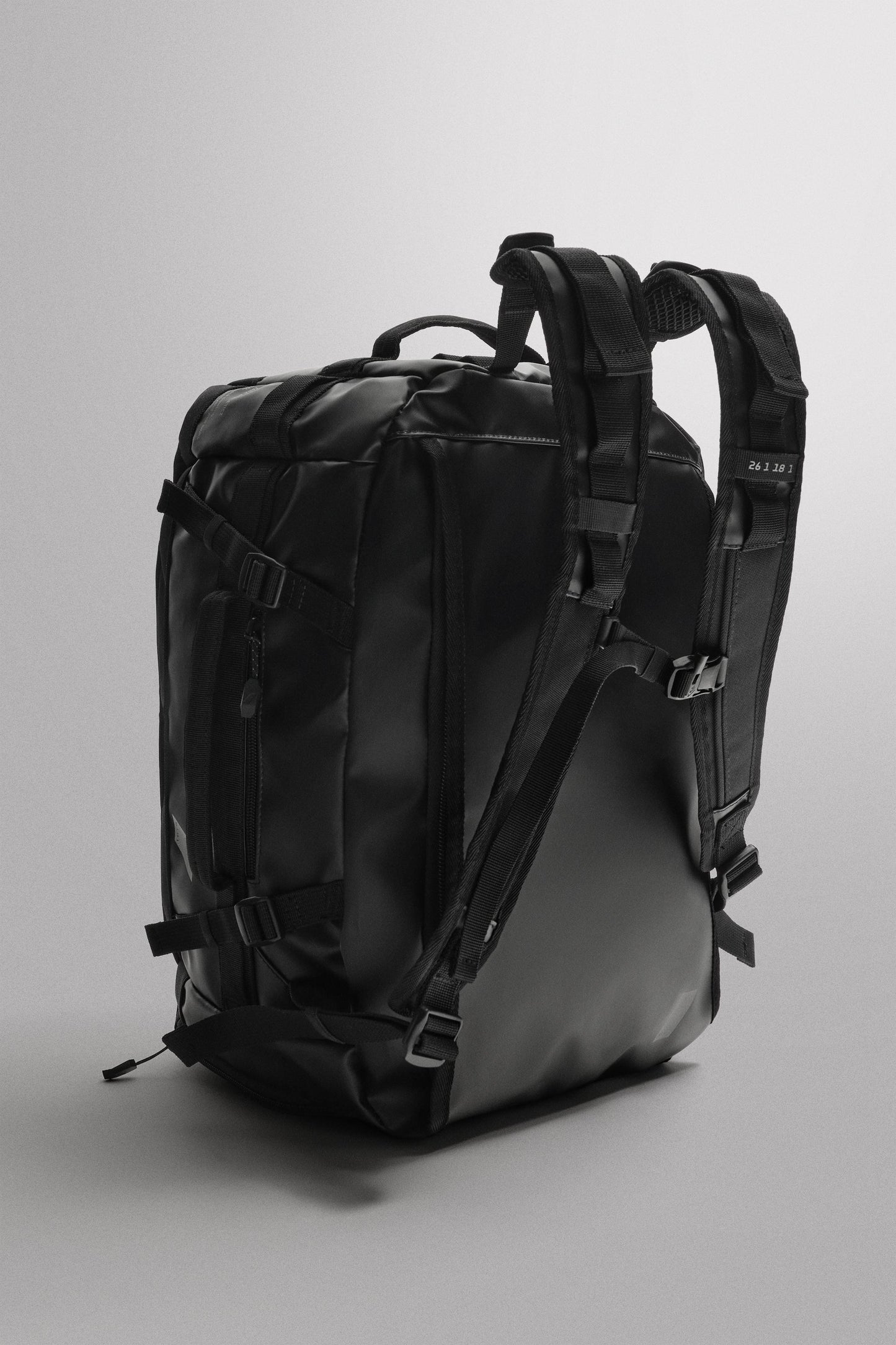 MALA DESPORTIVA MULTIFUNÇÕES 35L