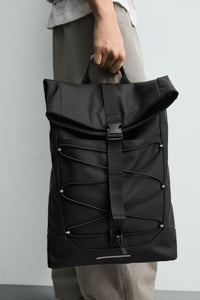 MOCHILA TÉCNICA EFEITO DE CAUCHO
