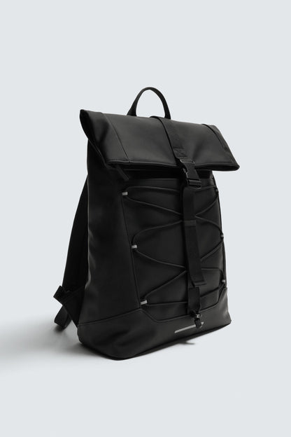 MOCHILA TÉCNICA EFEITO DE CAUCHO