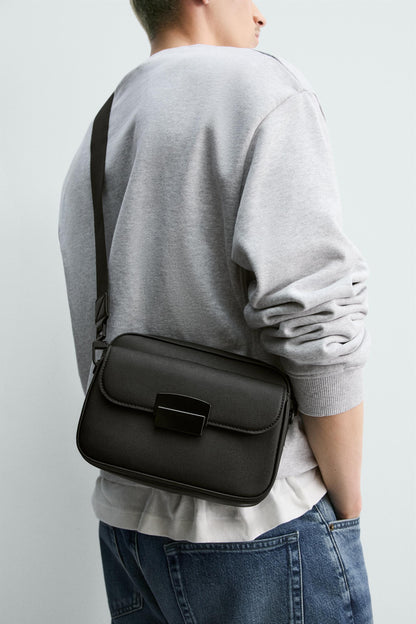 MALA A TIRACOLO COM TEXTURA