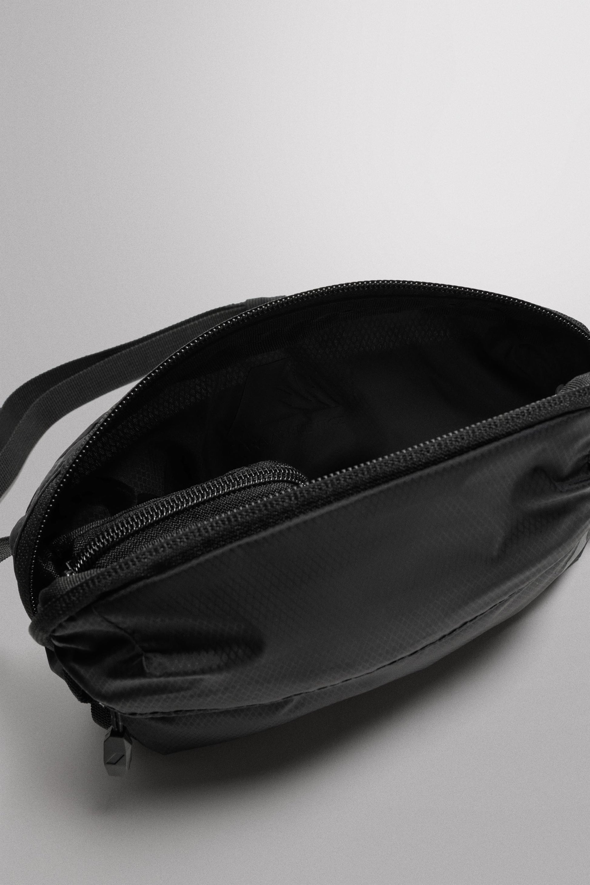 BOLSA DE CINTURA DESPORTIVA DOBRÁVEL