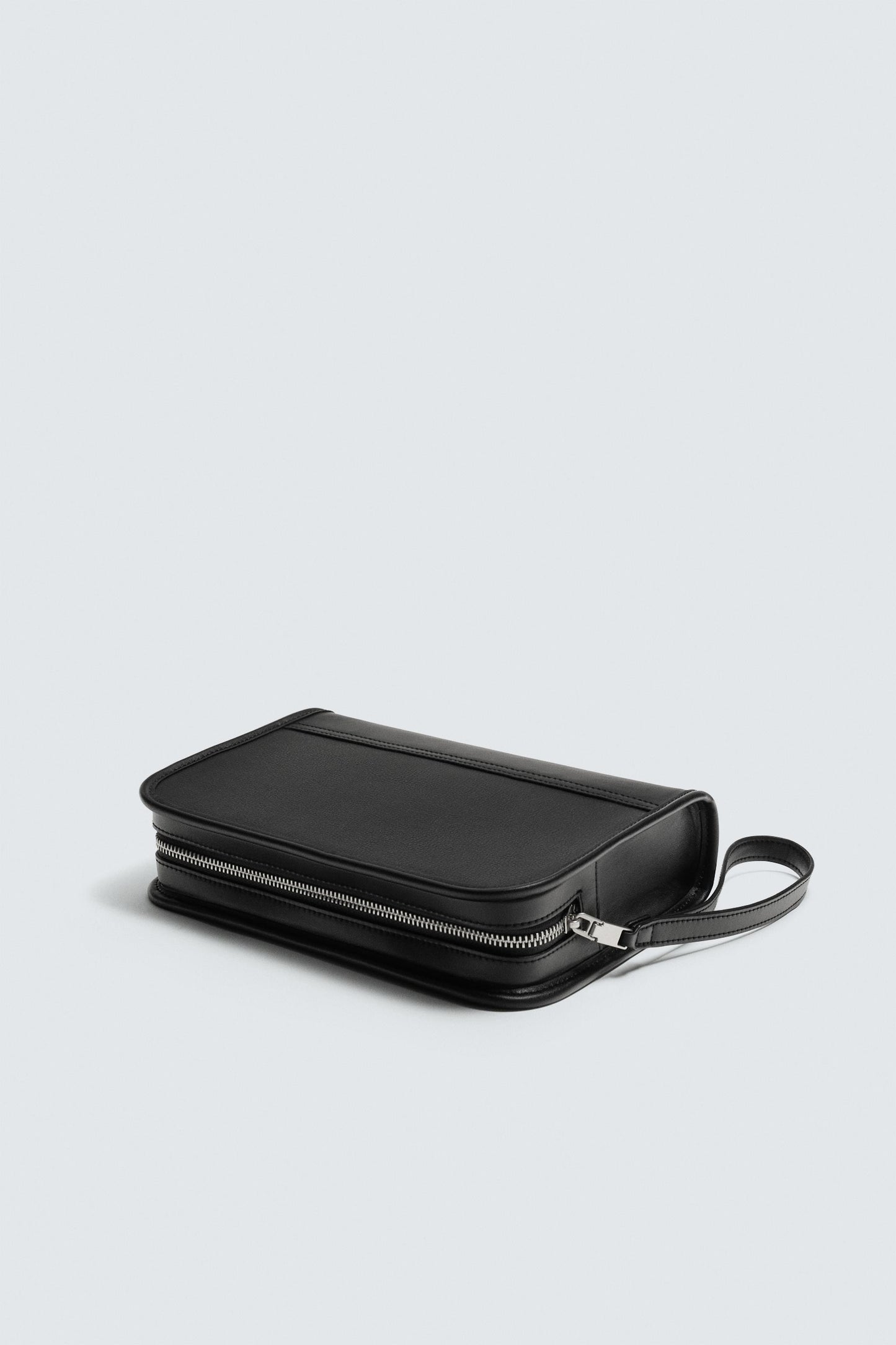 CLUTCH COM TEXTURA