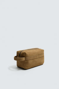 NECESSAIRE DE PELE