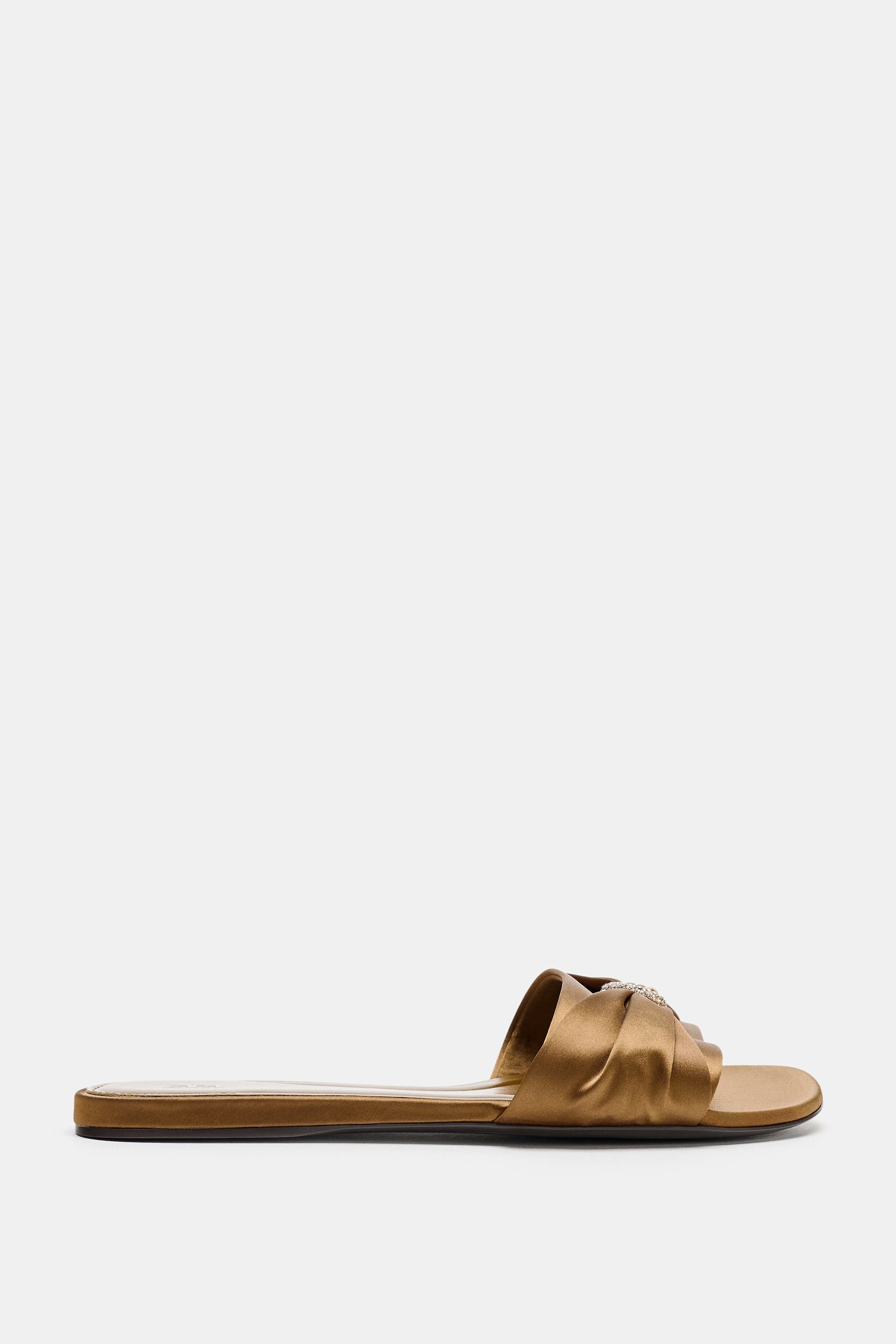 SANDÁLIA RASA EFEITO ACETINADO - Bronze