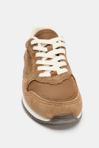 SAPATILHAS DE CORRIDA SUAVES - Castanho