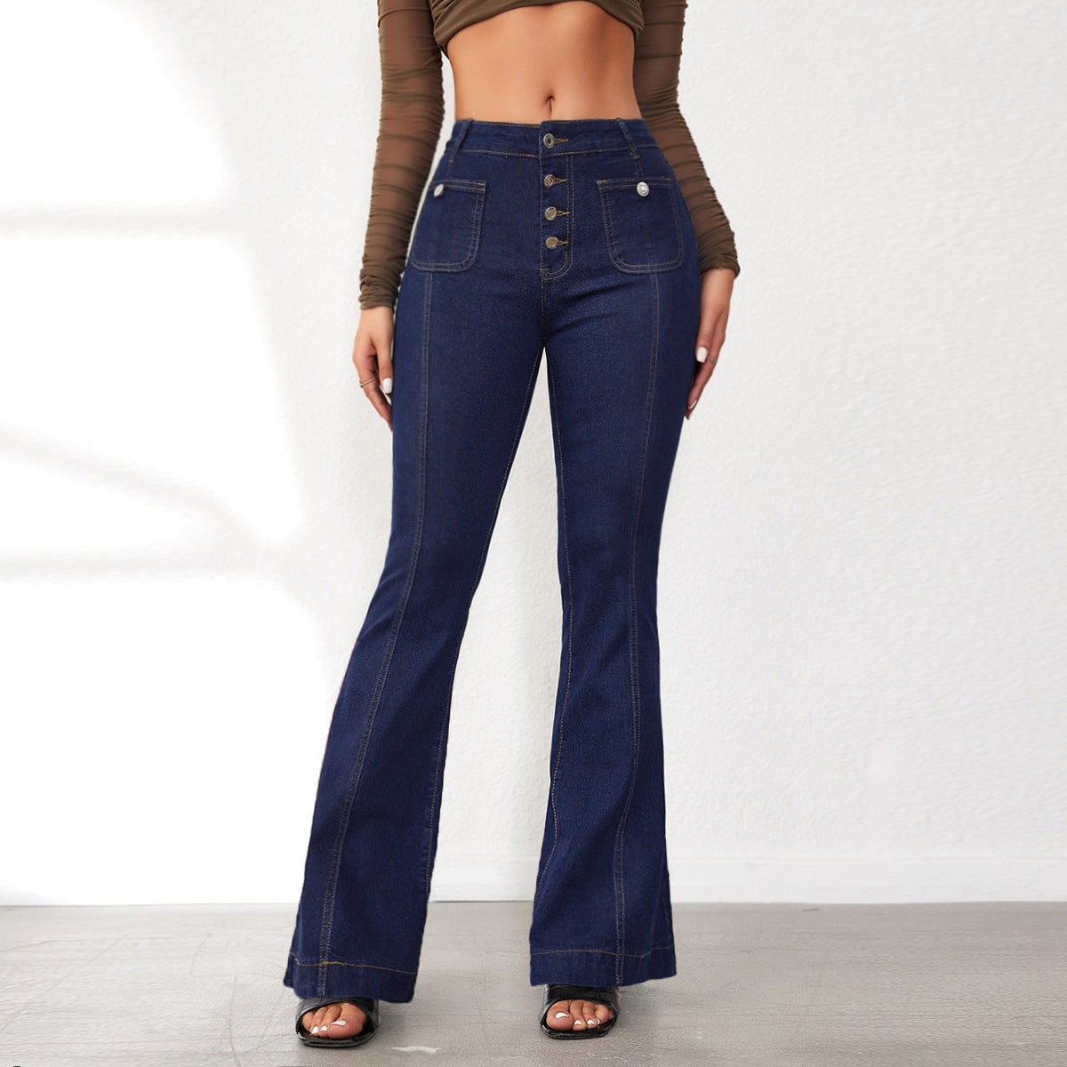 Novas Jeans Slim Slim Slim Flared da Amazon Primavera Transfronteiriça 2025 para mulher, calças compridas de cintura alta em retalhos em stock