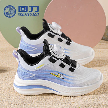 Os novos sapatos infantis versáteis, de cano baixo e blocos de cor, design confortável e sapatilhas desportivas de exterior elegantes da Warrior