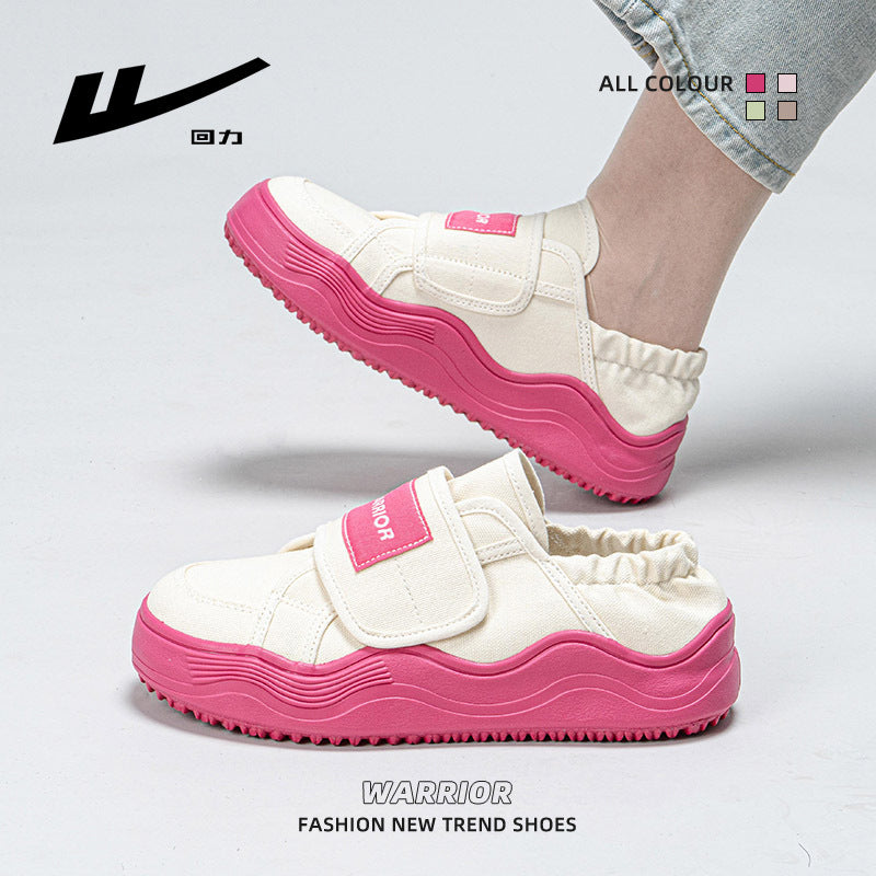 Sapatos de plataforma Warrior 2025 Spring com sola grossa para mulheres, sapatos com velcro para chinelos preguiçosos, sapatos de alto valor estético