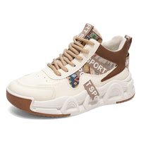 Sapatos masculinos 2025 novos sapatos casuais casuais casuais de outono e versáteis desportivos na moda, sapatos casuais casuais de sola grossa para estudantes que aumentam a altura para homens