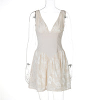Vestido slip de verão para mulheres transfronteiriças da Amazon, europeu e americano, novo vestido liso de cor sólida com alça profunda em V nas costas, ajustado e ajustado à cintura