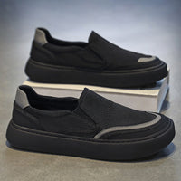 Sapatos masculinos de lona 2025 Ténis pretos finos e versáteis casuais de verão, sapatos de tecido slip-on para homem