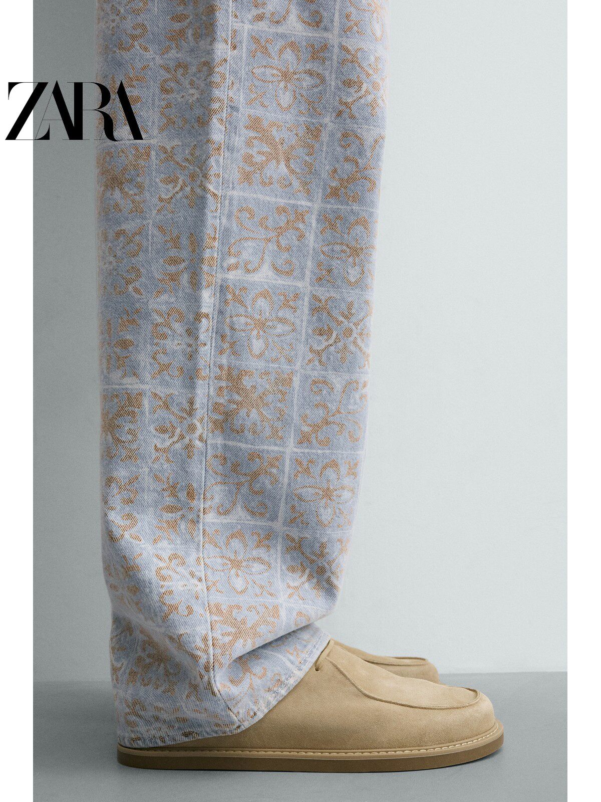 Sapatos masculinos ZARA, lançamento da coleção verão 2026, com detalhes em camurça, bico redondo e plataforma, código 2759620 102.
