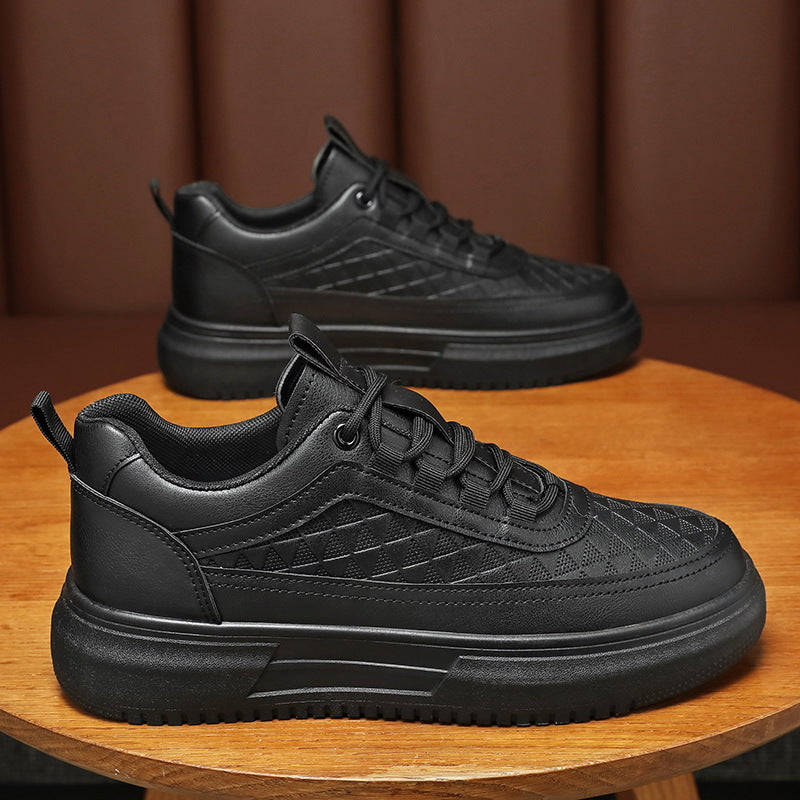 Sapatos masculinos de verão, sapatos brancos novos e respiráveis, ténis desportivos casuais versáteis e de sola grossa ao estilo coreano, versáteis, sapatos modernos