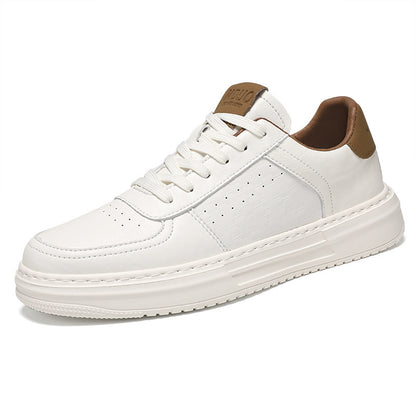 Sapatos masculinos de verão: sapatos brancos novos e respiráveis, ténis modernos para a juventude masculina, versáteis de sola grossa, ténis casuais