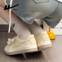 Os novos ténis de skate enérgicos e fofos com blocos de cor da Warrior, os singles retro femininos de estilo coreano de alta estética, sapatos casuais confortáveis e versáteis