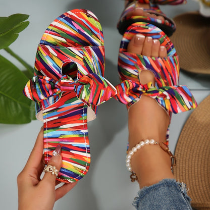 A Amazon AliExpress oferece dropshipping transfronteiriço de novos chinelos planos