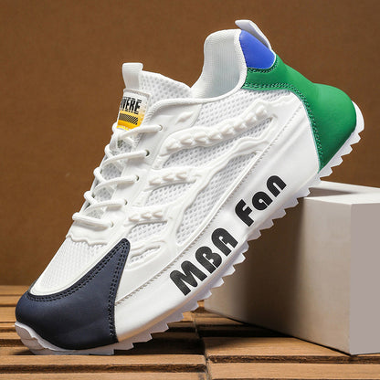 Novos Sapatos Brancos Brancos de Verão 2025 de Rede Fina Fino Respiráveis Respiráveis Desportivos Versáteis Brancos Ténis Forrest Dad para Aumento de Altura