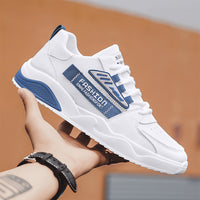 Sapatos Masculinos de Verão 2025 Novos Sapatos Desportivos Casual Versáteis, Sapatos Pequenos de Quadro Branco Respiráveis e Resistentes a Odores, Sapatos de Rede Masculina