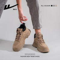 As novas botas Martin ao estilo britânico da Warrior, sapatos altos e robustos, sapatos casuais de trabalho para exterior, sapatos masculinos vintage vintage versáteis de outono