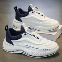 Sapatos de primavera para homem, novos ténis brancos respiráveis, ténis masculinos versáteis de sola grossa e modernos, sapatilhas casuais de corrida para pais