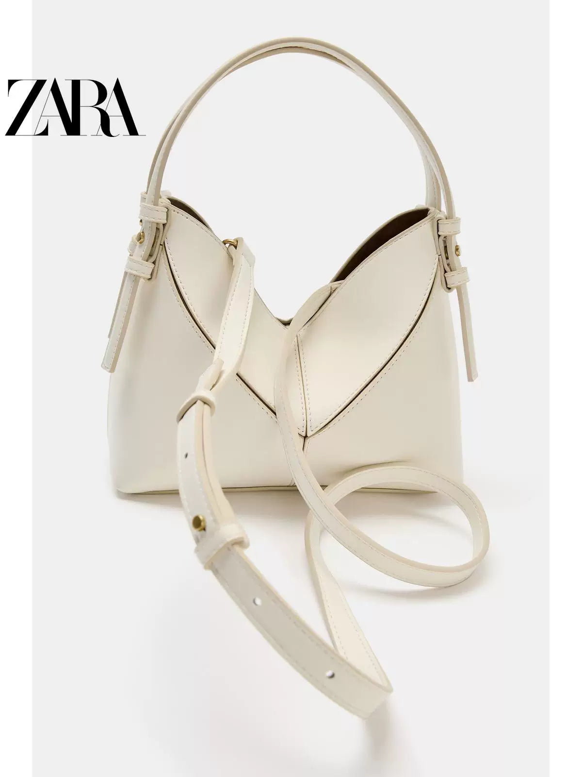 Bolsa feminina ZARA, lançamento da coleção verão 2026, com detalhes em costura, modelo mini com cordão e opção de bolsa transversal, código 6107810 719