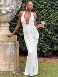 Vestido atravessado de vendas novas na Europa e América, vestido sexy de decote oco, decote oco, sem costas, fino, plissado, com alças remendadas e alças para mulheres