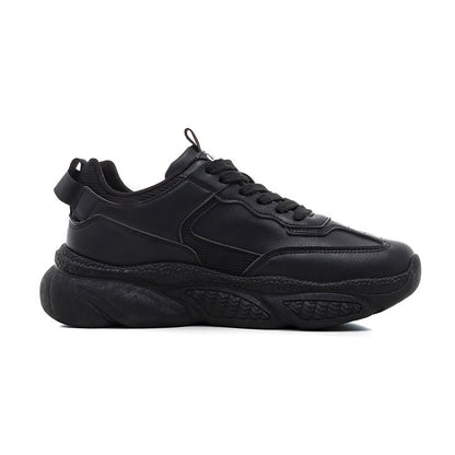 Sapatos Warrior de pele sólida com sola grossa, sapatos pretos de outono de topo baixo e estável, ténis desportivos para homens fáceis de usar e respiráveis