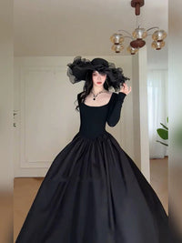 Vestido elegante estilo Hepburn francês 2026, vestido comprido estreito de cor sólida sem costas e amarração cruzada slim para mulher, dropshipping