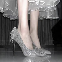 Primavera/Outono 2025 Novos Laços de Salto Alto de Diamante de Prata em Cristal para Mulher, Sapatos de Casamento Francês de Stiletto de Alta Qualidade para As Damas de Honor