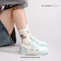 Os novos sapatos simples, versáteis e modernos da Warrior, sapatos casuais confortáveis com blocos de cor e alto valor estético, sapatos femininos simples de estilo universitário