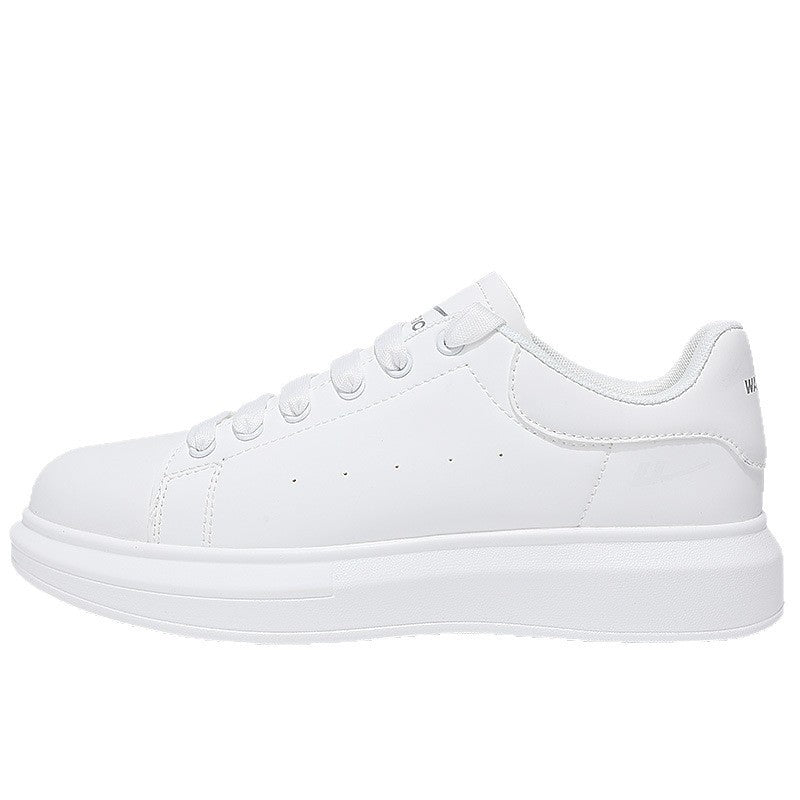 Ténis brancos Warrior transpiráveis em unissex com sola grossa, sapatos casuais confortáveis e confortáveis, estilo universitário, sapatos simples leves e modernos por grosso