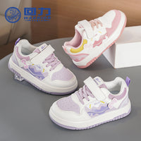 Sapatos infantis Warrior color-block, sapatos infantis com graffiti color-block, novos sapatos na moda e versáteis de sola grossa na primavera, ténis desportivos femininos com superfície de couro e respiráveis