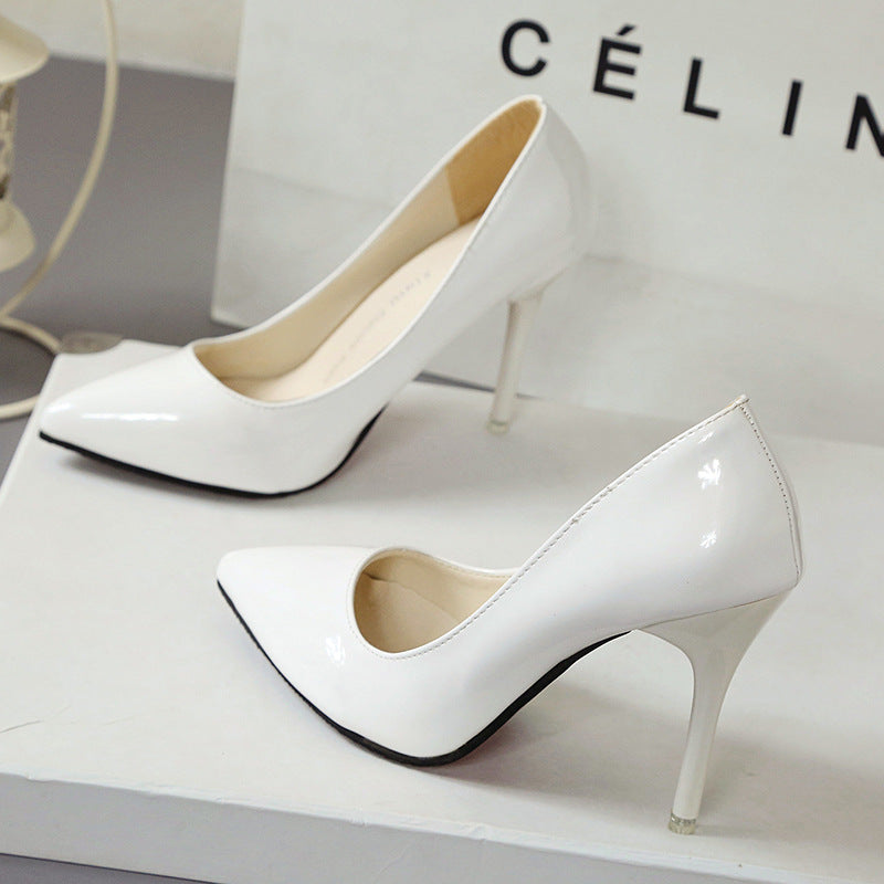 Saltos altos altos European Station Nude Stilet, sapatilhas de trabalho pretas com bico pontiagudo, sapatos plus size azuis em verniz feminino, sapatos vermelhos de casamento