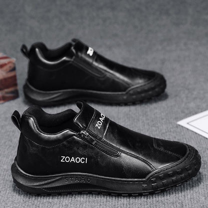 Novos sapatos brancos de um passo respiráveis para o verão masculino, ténis desportivos casuais antiderrapantes e resistentes ao desgaste, sapatos de proteção para o trabalho