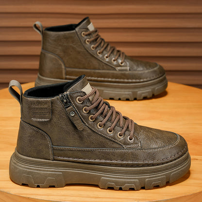 Martin Boots Novas: Botas de Pele de Motocicleta Vintage Vintage Novas, Versáteis, de sola grossa, antiderrapantes e de sola grossa para Homens Primavera/Outono 2025