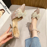 Saltos altos franceses suaves e deslumbrantes com laço para mulheres, novas sapatilhas sapatilhas plus size de exportação 2025, sapatos simples de moda para banquetes