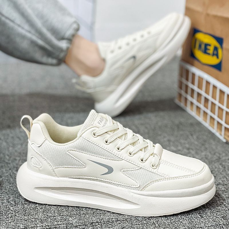 Sapatos masculinos de verão, novos sapatos de malha respiráveis, sapatos brancos versáteis e modernos, ténis desportivos casuais de sola grossa, sapatos modernos